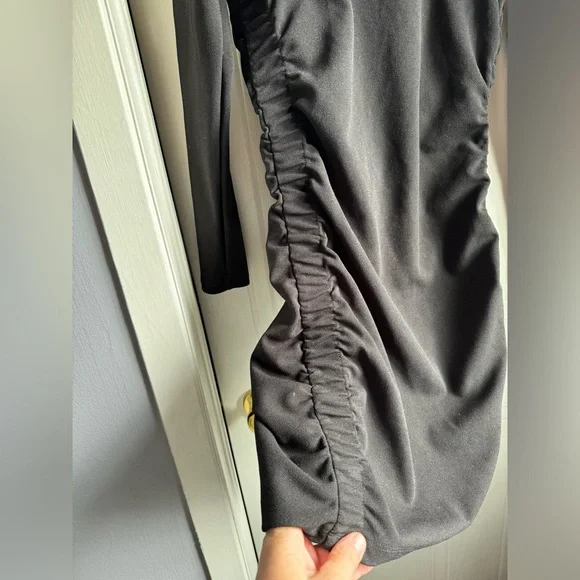 Dress dynamite - Picture 3 of 4